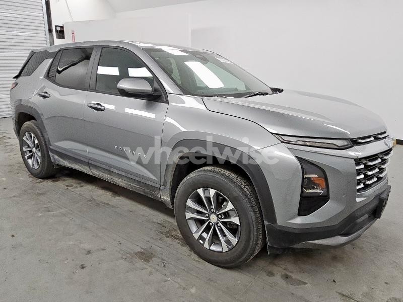 2025 CHEVROLET EQUINOX LT (VIN 3GNAXHEG0SL205707) main photo