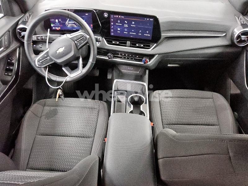 Photo 11 of 2025 CHEVROLET EQUINOX LT (VIN 3GNAXHEG0SL205707)
