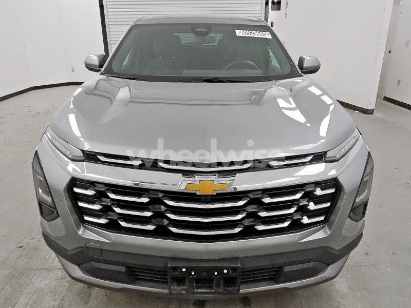 Photo 4 of 2025 CHEVROLET EQUINOX LT (VIN 3GNAXHEG0SL205707)