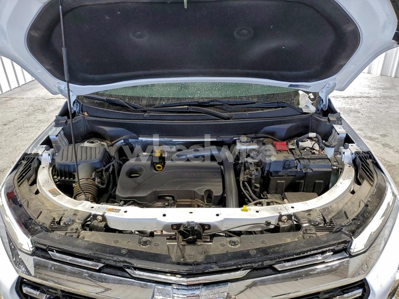 Photo 11 of 2025 CHEVROLET EQUINOX LT (VIN 3GNAXHEG0SL207439)