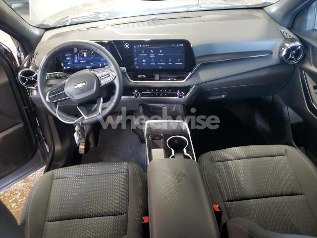 2025 CHEVROLET EQUINOX LT (VIN 3GNAXHEG0SL213001) main photo