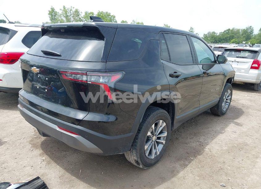 Photo 4 of 2026 Chevrolet Equinox FWD LT (VIN 3GNAXHEG0TL116222)