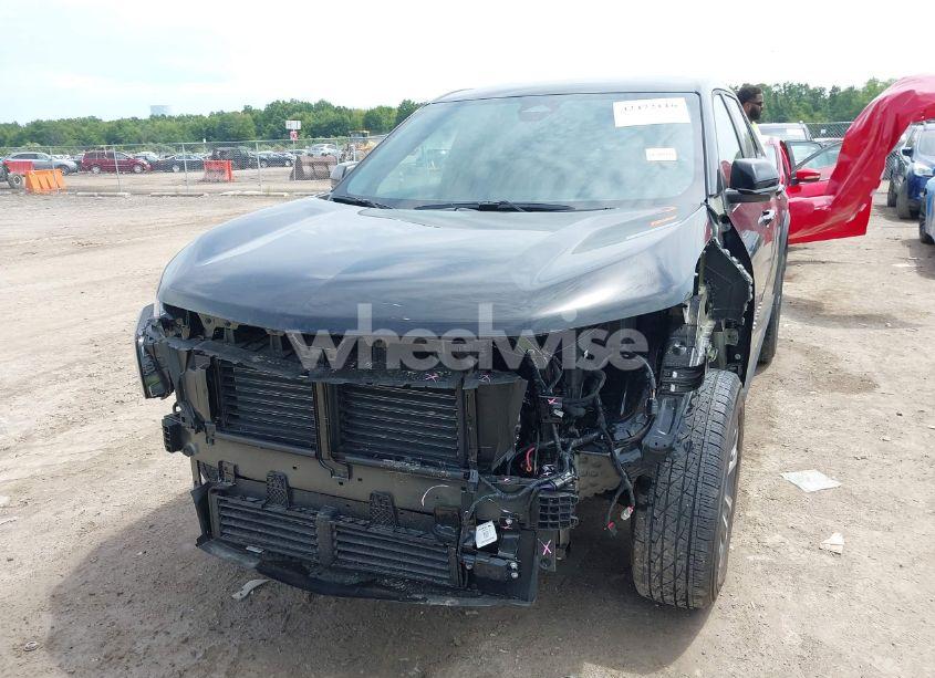 Photo 6 of 2026 Chevrolet Equinox FWD LT (VIN 3GNAXHEG0TL116222)