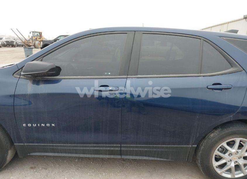 Photo 15 of 2023 Chevrolet Equinox FWD LS (VIN 3GNAXHEG1PL157612)