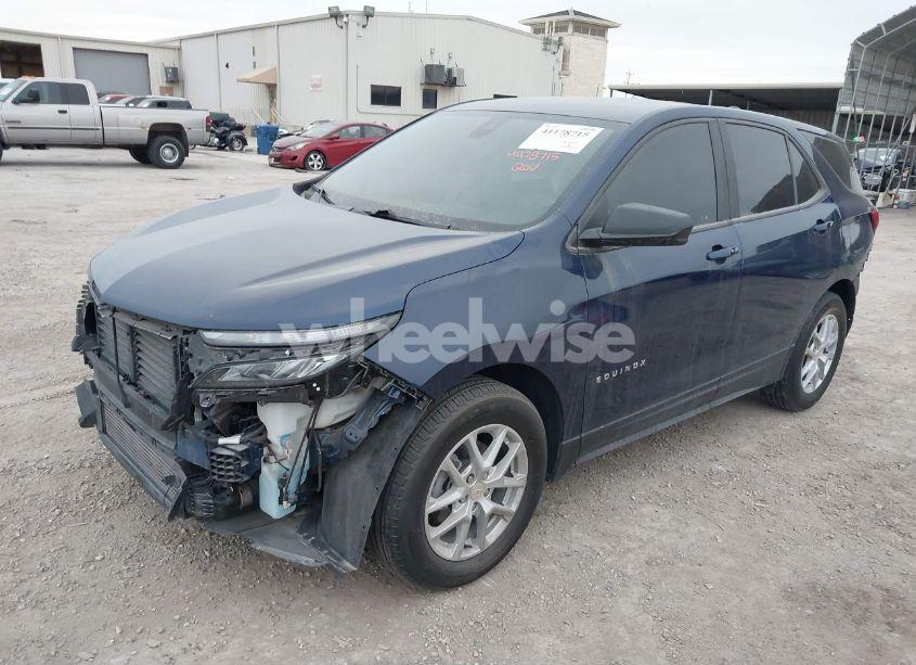 Photo 2 of 2023 Chevrolet Equinox FWD LS (VIN 3GNAXHEG1PL157612)