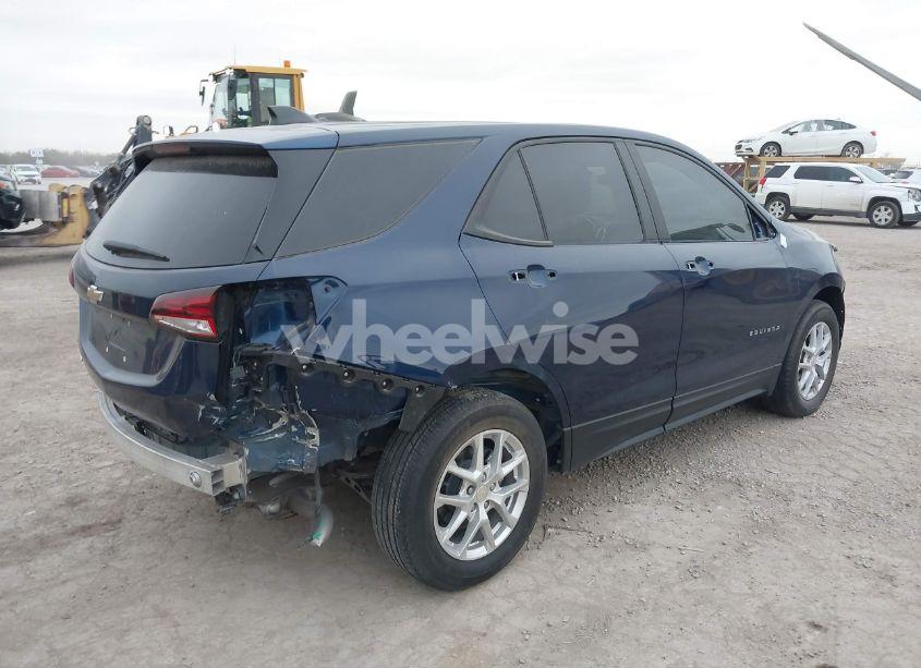 Photo 4 of 2023 Chevrolet Equinox FWD LS (VIN 3GNAXHEG1PL157612)