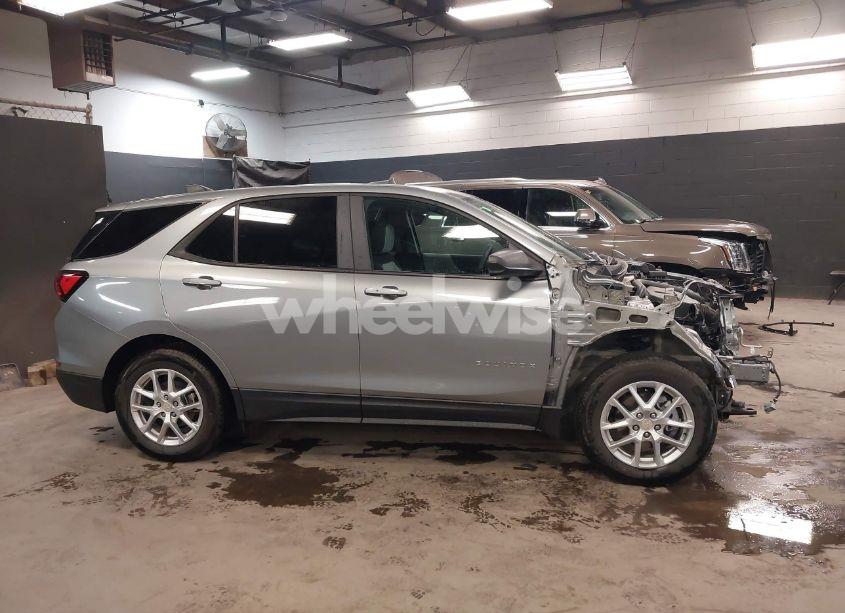 Photo 14 of 2023 Chevrolet Equinox FWD LS (VIN 3GNAXHEG1PL212690)