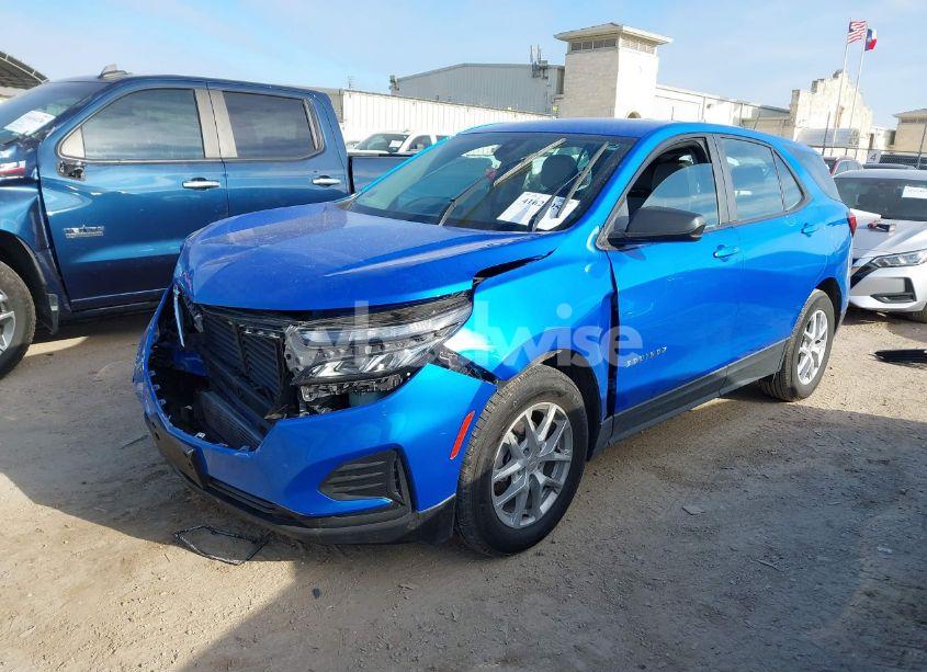 Photo 2 of 2024 Chevrolet Equinox FWD LS (VIN 3GNAXHEG1RL170296)