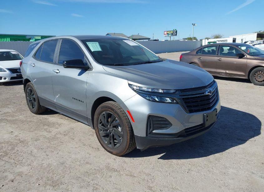 2024 Chevrolet Equinox FWD LS (VIN 3GNAXHEG1RL305003) main photo