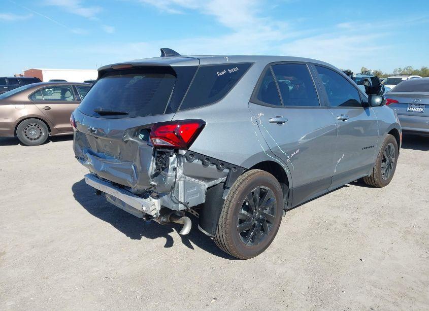 Photo 4 of 2024 Chevrolet Equinox FWD LS (VIN 3GNAXHEG1RL305003)