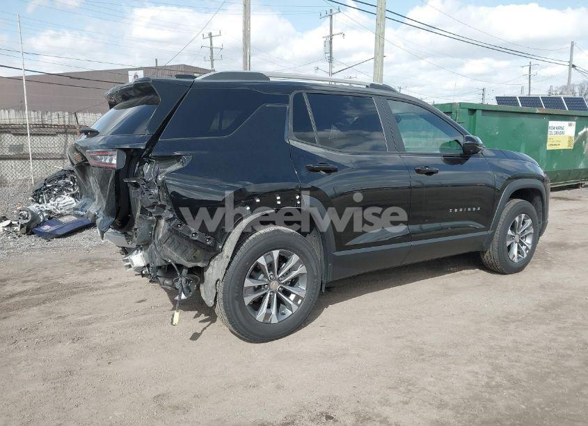 Photo 4 of 2025 Chevrolet Equinox FWD LT (VIN 3GNAXHEG1SL123047)