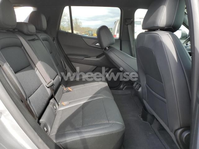 Photo 9 of 2025 CHEVROLET EQUINOX LT (VIN 3GNAXHEG1SL172698)