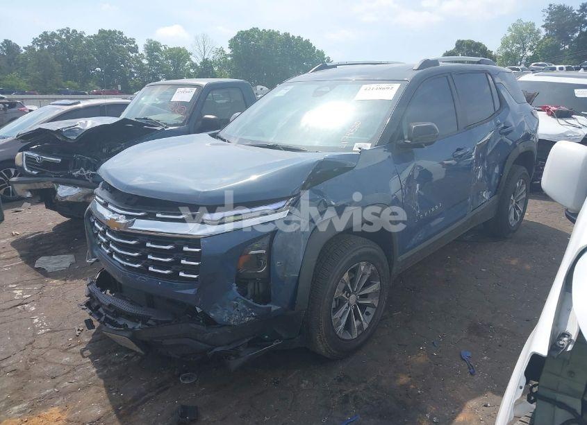 Photo 2 of 2025 Chevrolet Equinox FWD LT (VIN 3GNAXHEG1SL178520)