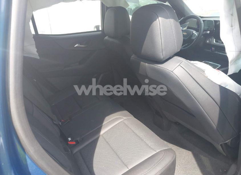 Photo 8 of 2025 Chevrolet Equinox FWD LT (VIN 3GNAXHEG1SL178520)