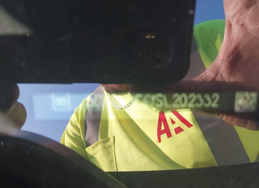 Photo 9 of 2025 Chevrolet Equinox FWD LT (VIN 3GNAXHEG1SL202332)