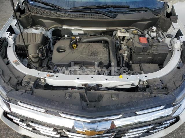 Photo 3 of 2025 CHEVROLET EQUINOX LT (VIN 3GNAXHEG1SL205781)