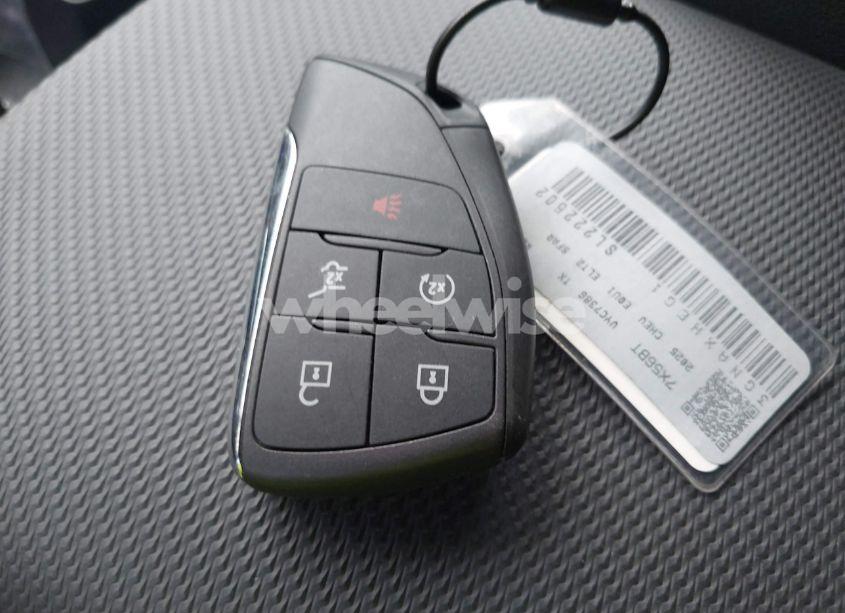 Photo 11 of 2025 Chevrolet Equinox FWD LT (VIN 3GNAXHEG1SL222502)