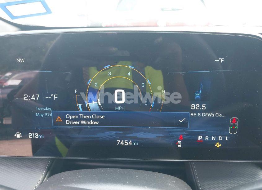 Photo 15 of 2025 Chevrolet Equinox FWD LT (VIN 3GNAXHEG1SL222502)