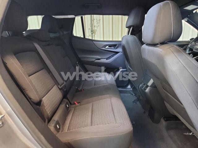 Photo 9 of 2025 CHEVROLET EQUINOX LT (VIN 3GNAXHEG1SL307498)