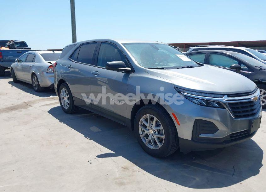 2023 Chevrolet Equinox FWD LS (VIN 3GNAXHEG2PL121394) main photo