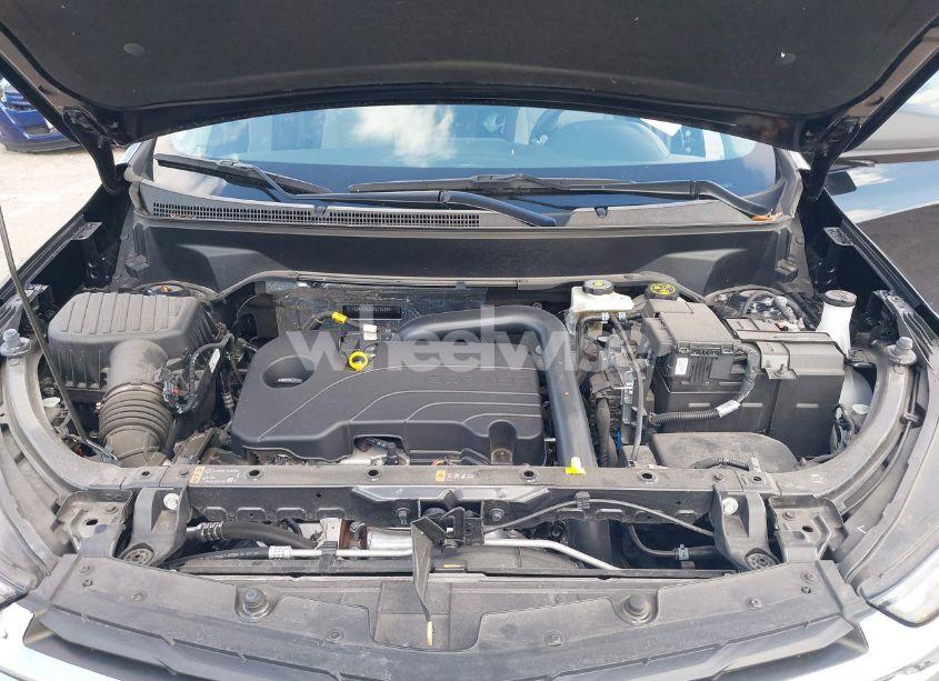 Photo 10 of 2024 Chevrolet Equinox FWD LS (VIN 3GNAXHEG2RL155399)