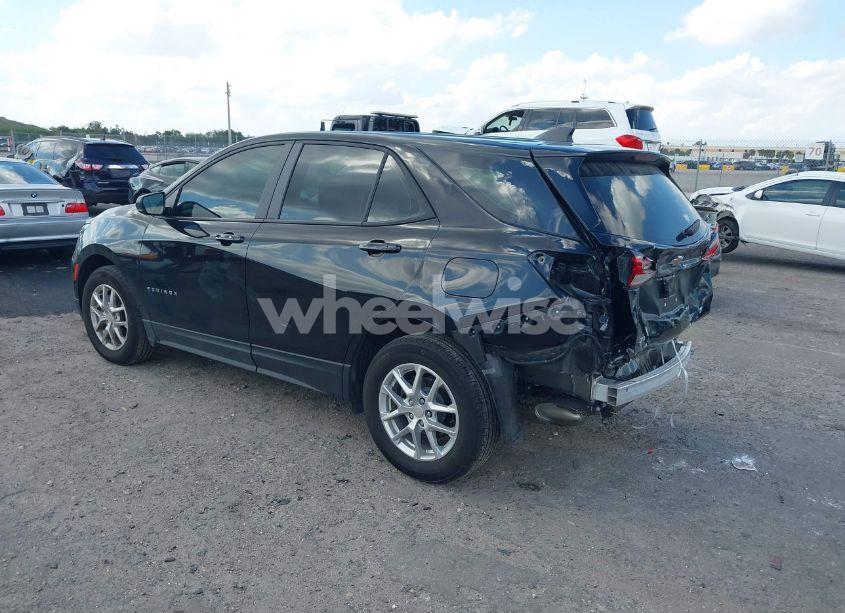 Photo 3 of 2024 Chevrolet Equinox FWD LS (VIN 3GNAXHEG2RL155399)