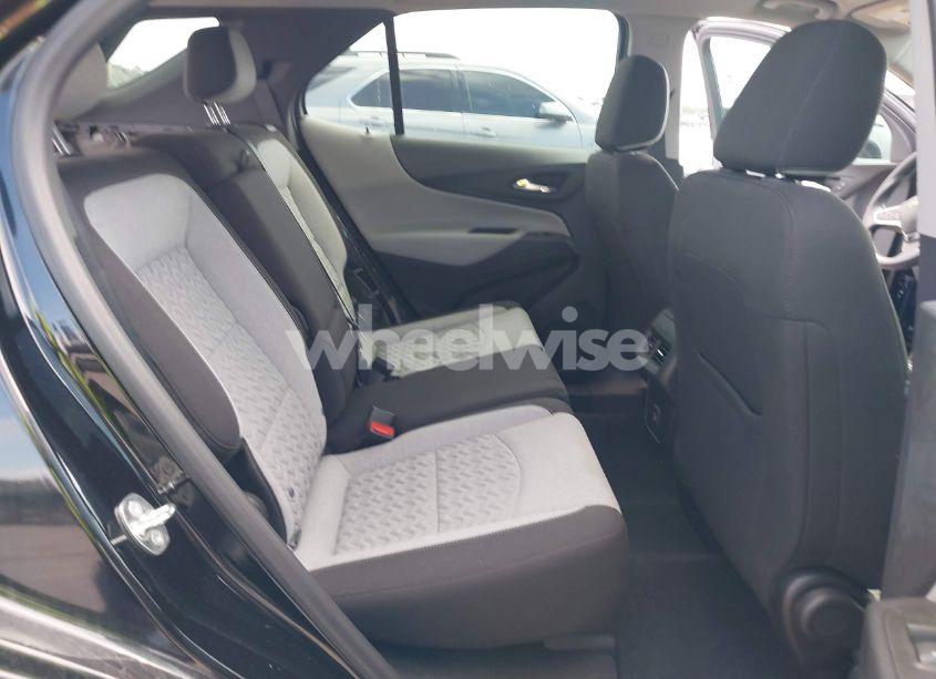 Photo 8 of 2024 Chevrolet Equinox FWD LS (VIN 3GNAXHEG2RL155399)