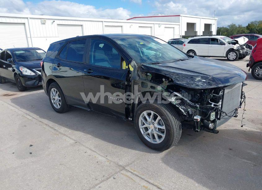 2024 Chevrolet Equinox FWD LS (VIN 3GNAXHEG2RL183851) main photo