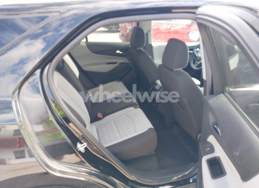 Photo 8 of 2024 Chevrolet Equinox FWD LS (VIN 3GNAXHEG2RL183851)