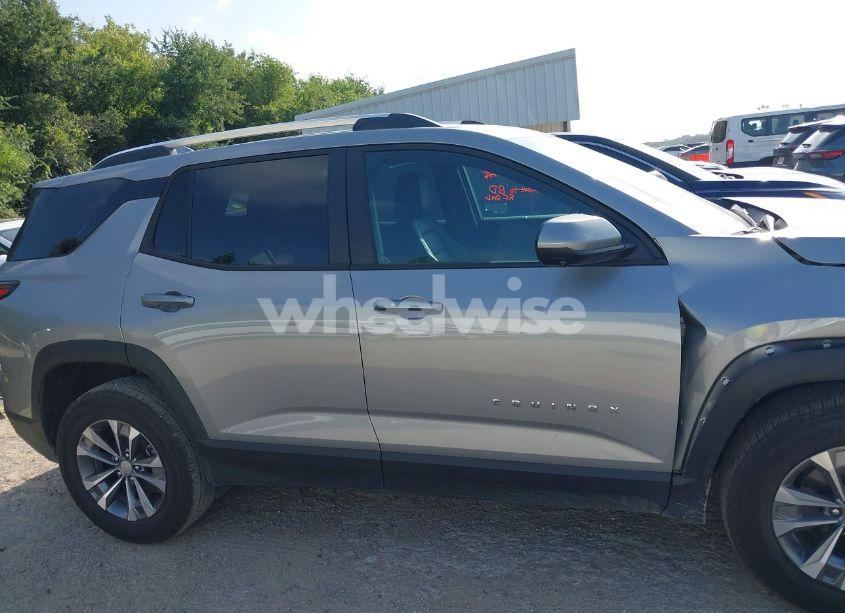 Photo 13 of 2025 Chevrolet Equinox FWD LT (VIN 3GNAXHEG2SL187856)