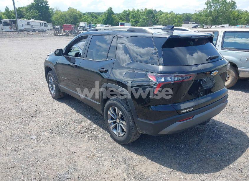Photo 3 of 2025 Chevrolet Equinox FWD LT (VIN 3GNAXHEG2SL215476)