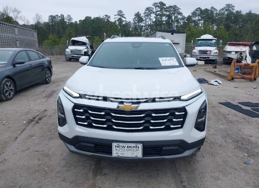 Photo 12 of 2025 Chevrolet Equinox FWD LT (VIN 3GNAXHEG2SL222766)