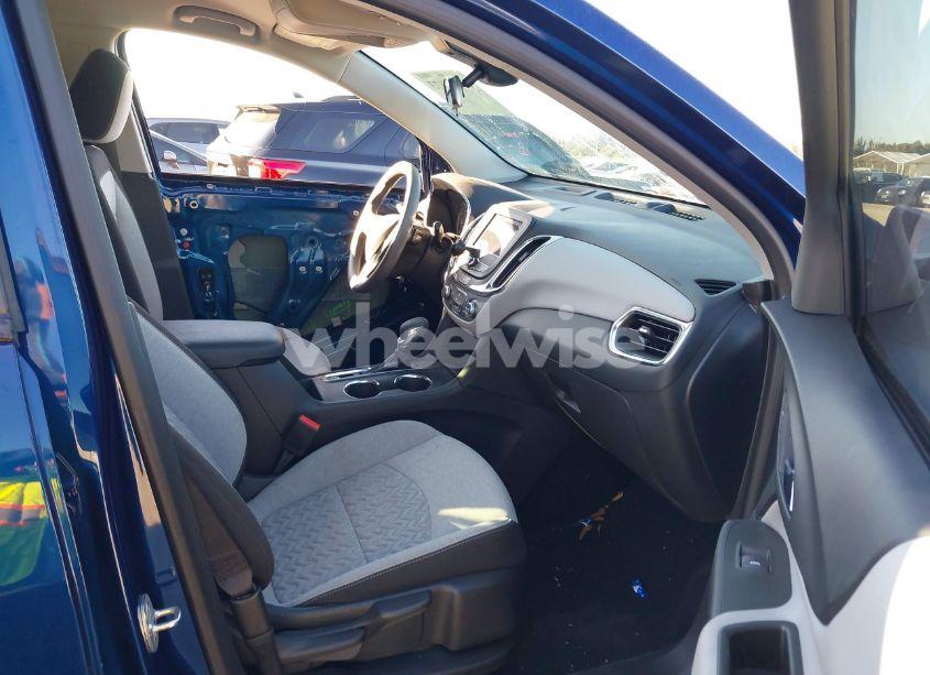 Photo 5 of 2023 Chevrolet Equinox FWD LS (VIN 3GNAXHEG3PL104037)