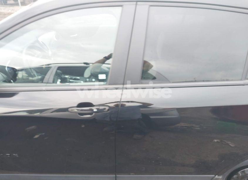 Photo 15 of 2023 Chevrolet Equinox FWD LS (VIN 3GNAXHEG3PL128693)