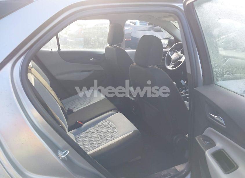 Photo 8 of 2024 Chevrolet Equinox FWD LS (VIN 3GNAXHEG3RL101044)