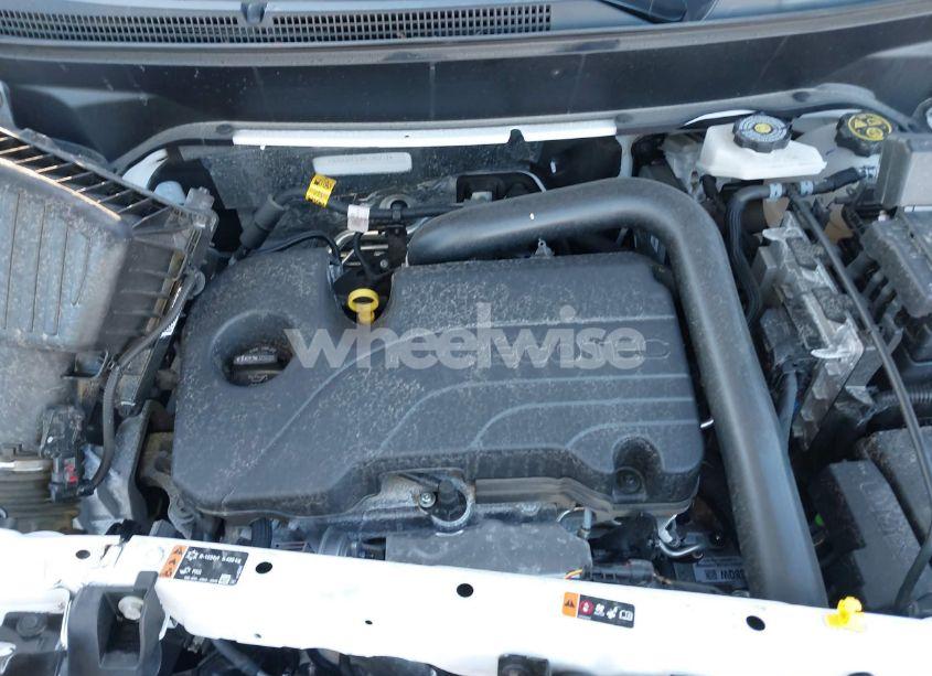 Photo 10 of 2024 Chevrolet Equinox FWD LS (VIN 3GNAXHEG3RL140717)