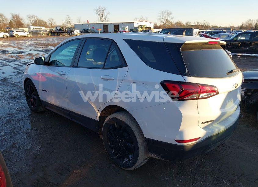 Photo 3 of 2024 Chevrolet Equinox FWD LS (VIN 3GNAXHEG3RL140717)