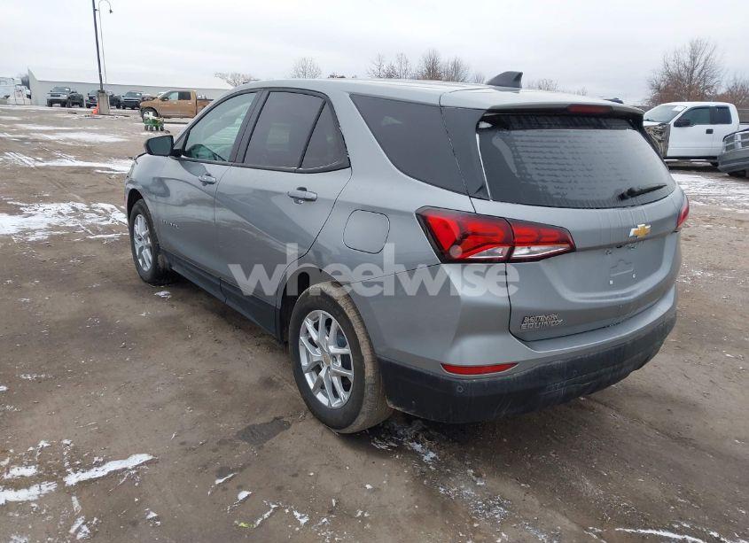 Photo 3 of 2024 Chevrolet Equinox FWD LS (VIN 3GNAXHEG3RL279603)