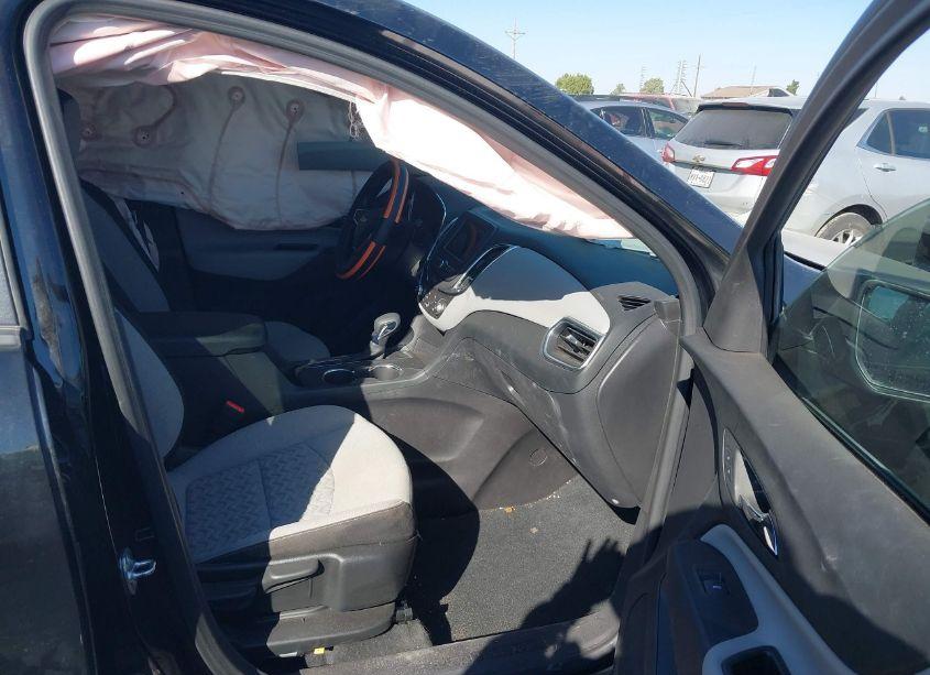 Photo 5 of 2024 Chevrolet Equinox FWD LS (VIN 3GNAXHEG3RL279827)