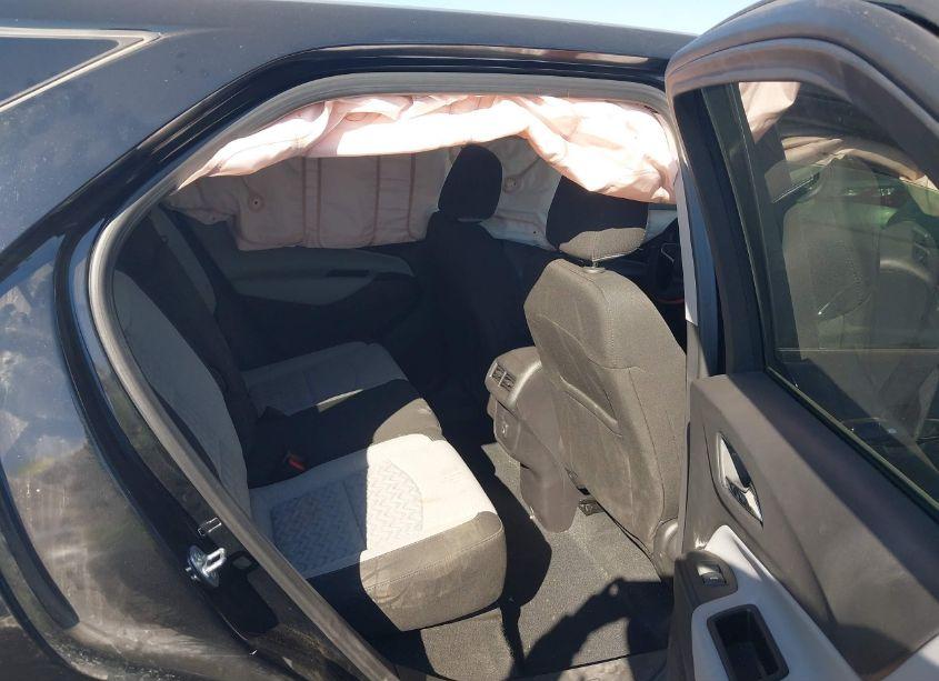 Photo 8 of 2024 Chevrolet Equinox FWD LS (VIN 3GNAXHEG3RL279827)