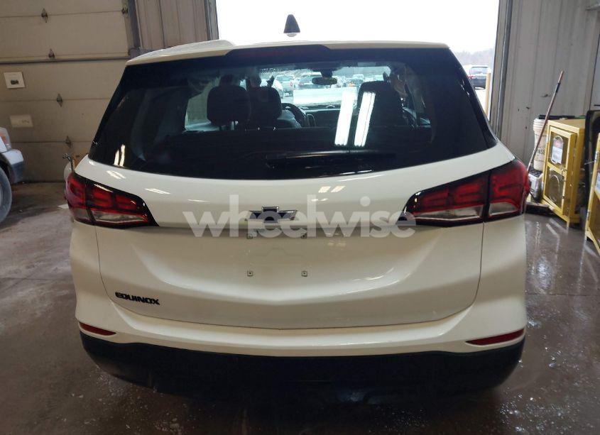 Photo 16 of 2024 Chevrolet Equinox FWD LS (VIN 3GNAXHEG3RL373447)