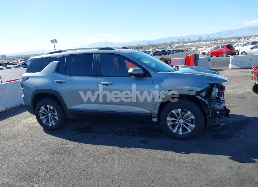 Photo 14 of 2025 Chevrolet Equinox FWD LT (VIN 3GNAXHEG3SL110879)
