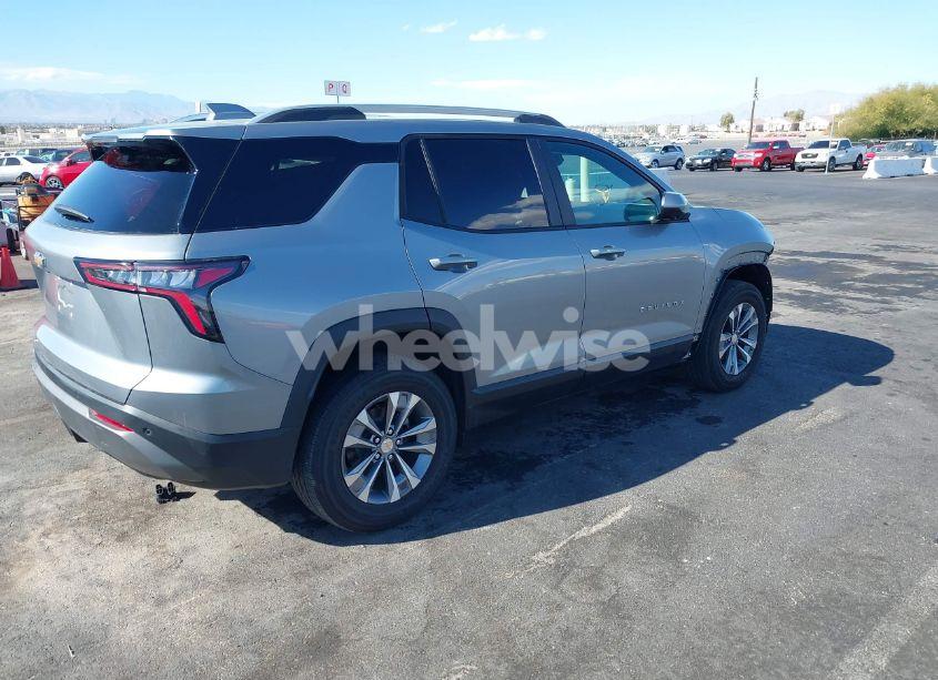 Photo 4 of 2025 Chevrolet Equinox FWD LT (VIN 3GNAXHEG3SL110879)