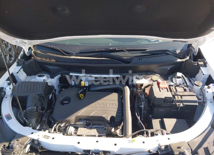 Photo 10 of 2025 Chevrolet Equinox FWD LT (VIN 3GNAXHEG3SL164182)