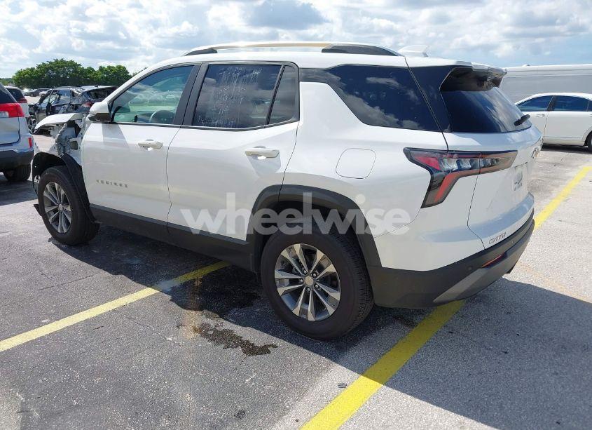 Photo 3 of 2025 Chevrolet Equinox FWD LT (VIN 3GNAXHEG3SL168846)