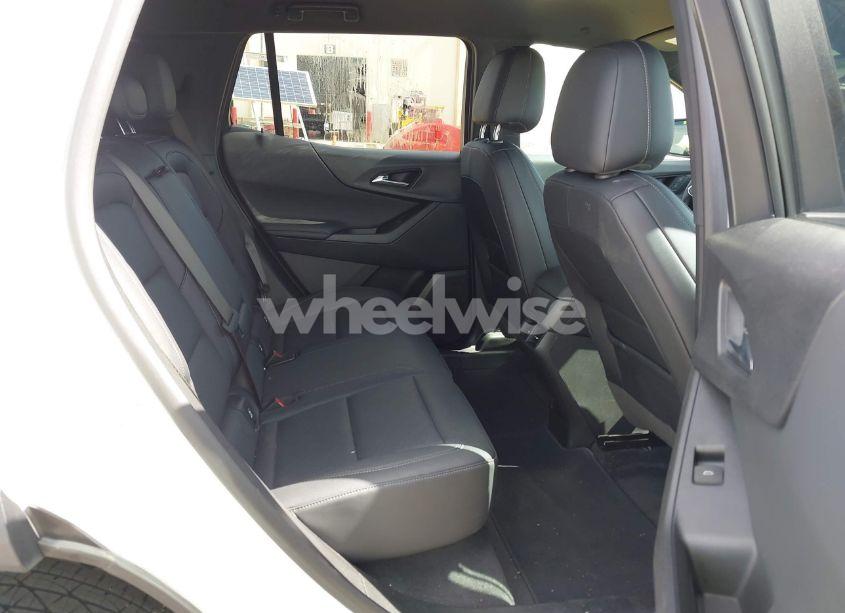 Photo 8 of 2025 Chevrolet Equinox FWD LT (VIN 3GNAXHEG3SL168846)