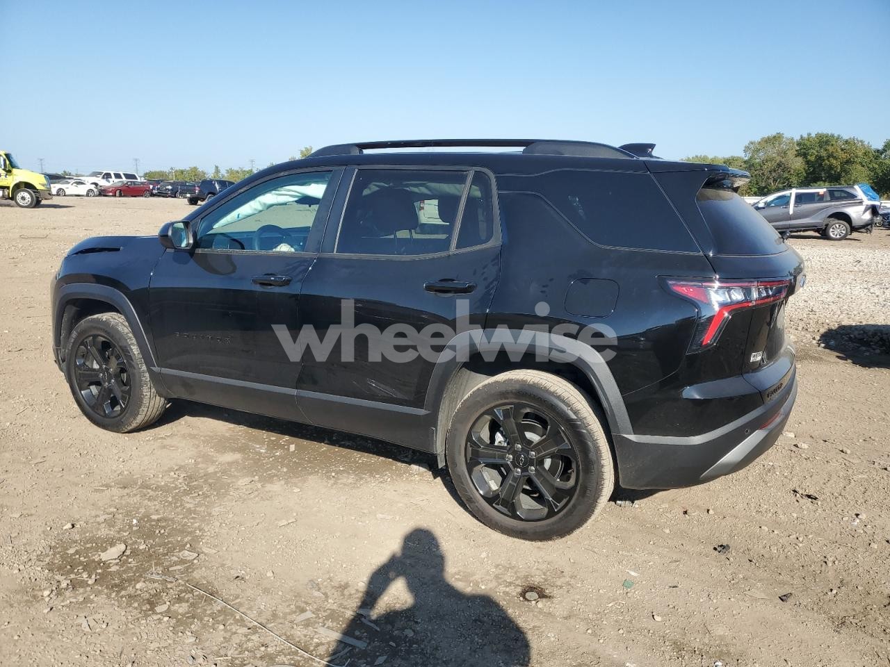 Photo 2 of 2025 CHEVROLET EQUINOX LT (VIN 3GNAXHEG3SL249555)