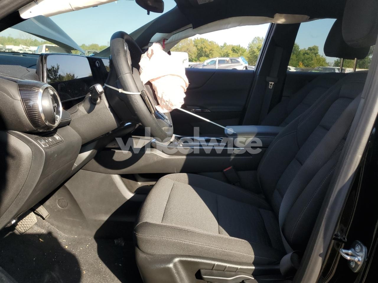 Photo 7 of 2025 CHEVROLET EQUINOX LT (VIN 3GNAXHEG3SL249555)