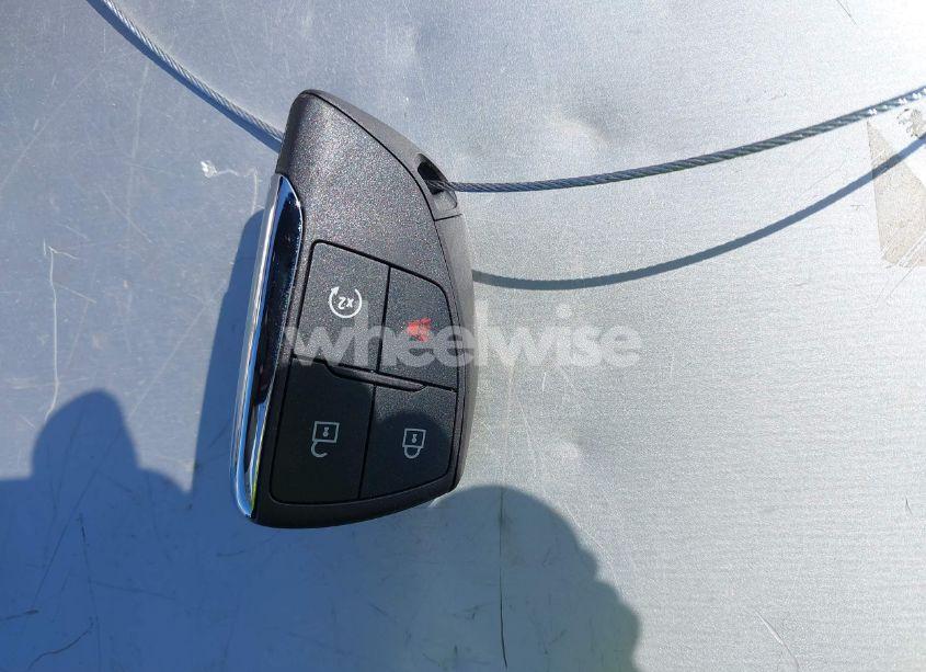 Photo 11 of 2025 Chevrolet Equinox FWD LT (VIN 3GNAXHEG3SL266596)