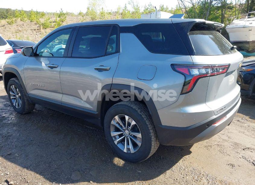 Photo 3 of 2025 Chevrolet Equinox FWD LT (VIN 3GNAXHEG3SL266596)